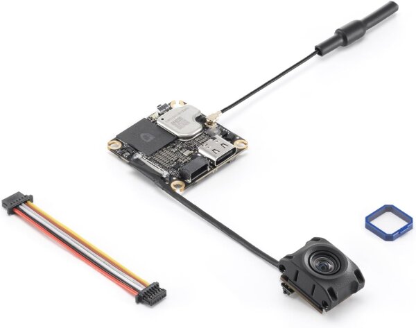 DJI O4 Air Unit, FPV drone transmission system, 4K/60fps video, 10 km range, 20 ms latency, 8.2 g, 1/2" CMOS sensor