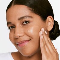 Clinique KEX904 Moisture Surge Sheertint Hydrator SPF 25, 40ml, getönte Feuchtigkeitspflege mit Hyaluronsäure & Aloe, leichte Deckkraft, natürliches Finish