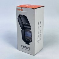 Godox TT600 Flash Unit, 2.4G Wireless, Master/Slave, versatile compatibility with Canon, Nikon, Fujifilm, Panasonic, integrated trigger system, powerful, flexible light control for creative photography