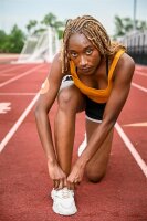 ConvaTec ESENTA Hautschutzspray, 28ml – Schutzspray für empfindliche Haut bei Stoma und Wunden, reizfrei, schnelltrocknend, einfache Anwendung, langanhaltender Schutz, MHD 04/2027