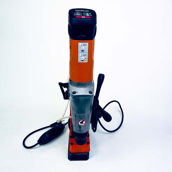 Fein KBM 50 Q magnetic core drilling machine, 2-speed gearbox, forward/reverse rotation, compact, powerful, precise drilling, versatile for metalworking, easy handling, robust design.