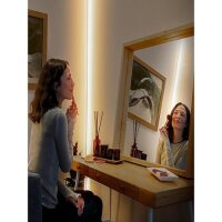 Philips 929004608001 Hue OmniGlow Gradient Lightstrip, 3m, 2700lm, flexibles LED-Band, farbige Lichteffekte, App-Steuerung, dimmbar, smartes Ambiente, kompatibel mit Sprachassistenten, einfache Montage