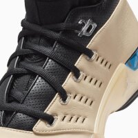 Air Jordan x Infinite Archives 17 Retro Low SP Unisex Sneakers, EUR 44.5, Beach/Metallic Silver-Black, Limited Edition