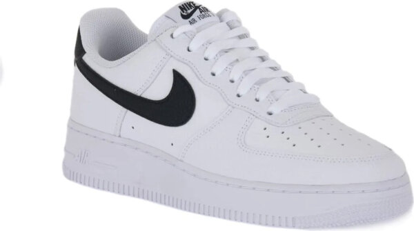 Nike Air Force 1 07, Mens Sneakers, Size 46, Black and White, Leather, Classic Silhouette, Comfortable Cushioning