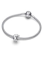 Pandora Charm-Anhänger Halbmond aus Silber – filigranes Design, hochwertiges Material, ideal für Armbänder
