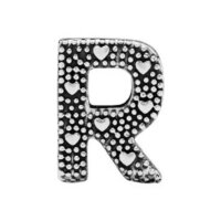 PANDORA Charm-Anhänger Buchstabe R mit Herzdetails aus Silber, eleganter Schmuck für Armbänder