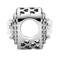 PANDORA Charm Pendant Sparkling Heart in Silver, elegant jewelry pendant with sparkling details