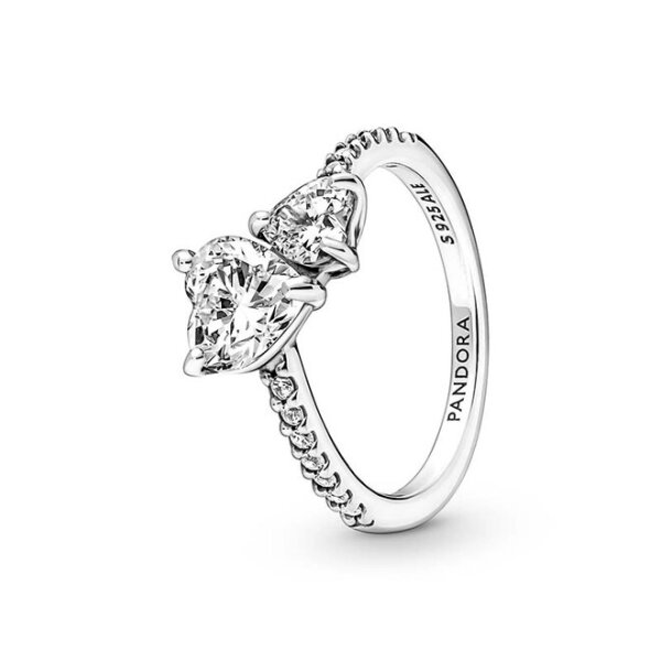 Pandora Ring Größe 48, Doppel-Herz Design, Funkelnde Details, Silber Schmuckstück