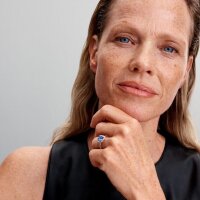 Pandora ring size 60, square blue stone, sparkling, silver, elegant jewelry