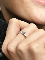 Pandora Solitär-Ring Größe 52, Funkelndes Herz, Silber, Elegantes Design
