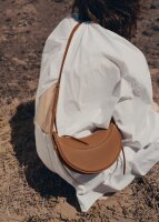 Polène Numéro Dix Edition Damen Handtasche aus genarbtem Leder, 24x20x7,5 cm, Camel