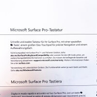 Microsoft Surface Pro Tastatur, QWERTY-Ziffernblock, integriertes Touchpad, Schwarz