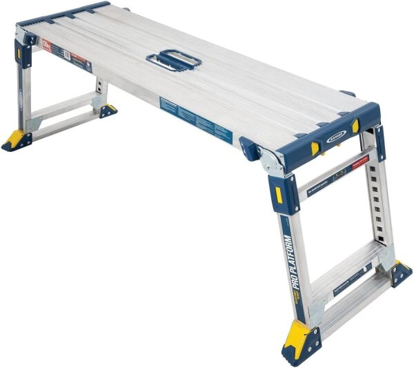 Werner 79023 verstellbare Arbeitsplattform, 136 kg Tragkraft, 10-fach höhenverstellbar 51–76 cm, silber, mit verstellbaren Beinen für unebenen Boden und Treppen