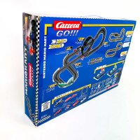 Carrera GO!!! Autorennbahn 1:43, Mario Kart Mach 8, 5,3 m, inkl. Mario & Luigi Fahrzeuge, Handregler, Looping, ab 6 Jahren