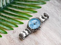 Casio Edifice EFV-100D-2BV Herrenuhr, Quarz, 10 BAR wasserdicht, verschraubte Krone, hellblaues Zifferblatt, Datumsanzeige, silbernes Metallarmband