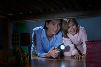 Varta Day Light Multi LED F30 Flashlight, 14 LEDs, 130h runtime, 32m range, shockproof, aluminum/rubber, incl. 2x D batteries