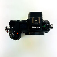 Nikon Z7 Systemkamera, 45,7 MP, Vollformat 35mm BSI CMOS, spiegellos, für Wechselobjektive