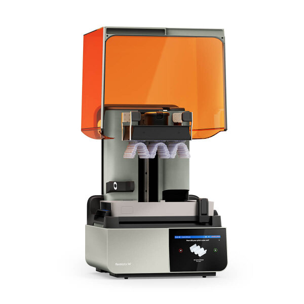 Formlabs Form 4B 3D-Drucker Basispaket, MSLA-Technologie, 100–240V, 4,3A, Schutzklasse I, schwarz/orange