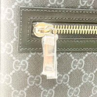 Gucci GG Umhängetasche, Canvas und Leder, Crossbody Bag, ikonisches Monogramm, verstellbarer Schulterriemen