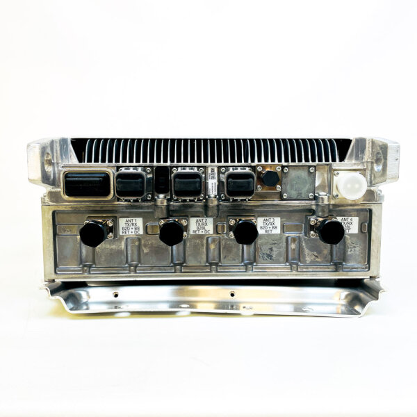 Nokia AHPMDG 476122A.103 K9251204280 Triple-band mobile radio module 700/800/900 MHz, 48V, 70A, housing damaged