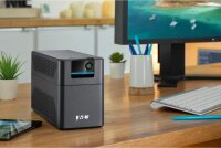 Eaton 5E700I USV, 700 VA/360 W, Line-Interaktiv, 220–240 V, 50/60 Hz, Überspannungsschutz, LCD-Anzeige