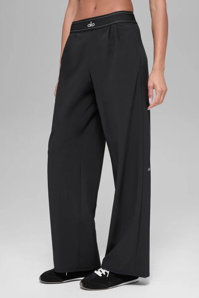 alo Yoga Suit Up Hose, Größe M (8-10), lange Damen-Sporthose, schwarz, elastisch, hoher Bund