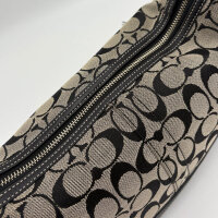 Coach Tabby shoulder bag F04U-9363, canvas, signature design, 30x18 cm, elegant look, versatile carrying options