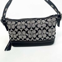 Coach Tabby shoulder bag F04U-9363, canvas, signature design, 30x18 cm, elegant look, versatile carrying options
