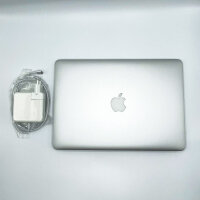 Apple MacBook Air 13,3″ (2017), Core i5 1,8 GHz, 8 GB/256 GB, Graphics 6000 1536 MB, AZERTY, macOS 10.14.6, 120 Ladezyklen, Silber, mit Ladegerät