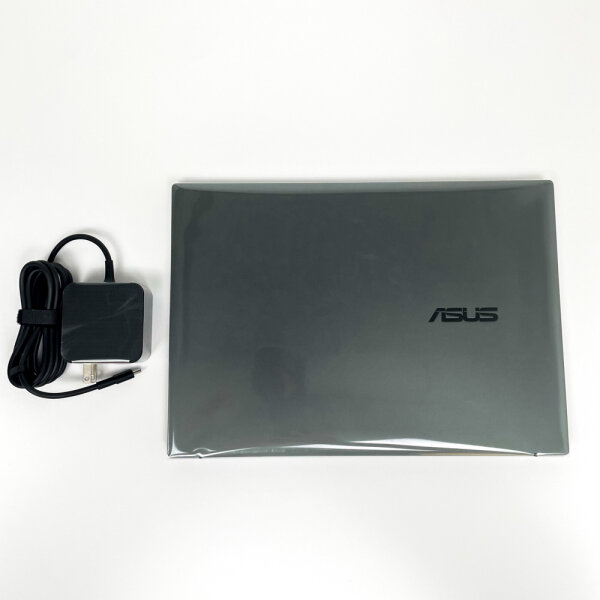 ASUS Zenbook 14 OLED Q425M, 14″ Ultra 7 155H, 16 GB/1 TB, integrierte Grafik, QWERTY, Grau, 100 % Akkukapazität, mit Ladegerät