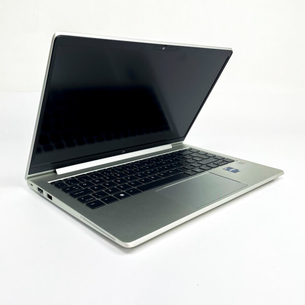 HP EliteBook 640 G10, 14", QWERTY, i7-1365U, 16 GB/256 GB, integrated graphics, 100% battery capacity, with charger, silver