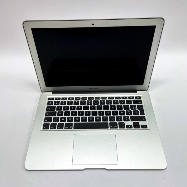 Apple MacBook Air 13.3″ (2017) A1466, 8 GB/512 GB, 2.2 GHz Dual-Core Intel Core i7, Graphics 6000, AZERTY, 44 charge cycles, with charger