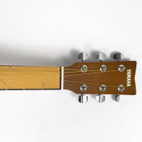 YAMAHA FSX400, electric-acoustic guitar, 6-string, compact concert body, 25-inch scale length, narrow string spacing, scalloped bracing, System-66 preamp, natural satin finish, VEX6790