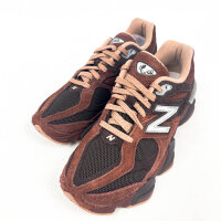 New Balance 9060 Sneakers EU 37 Suede/Mesh Womens Black...