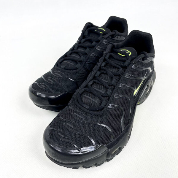 Nike Air Max Tuned 1 Sneakers Mens, EU 38.5, Black / Green, Synthetic Mesh, CD0609-049