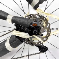 BASSO Carbon Road Bike Shimano 105, Black (with scratches)