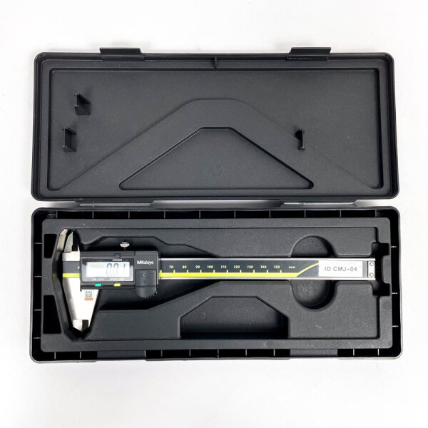 Mitutoyo CD-15DAX, Digital Caliper, Measuring Gauge, 150 mm, 500-161-30, SR44x1