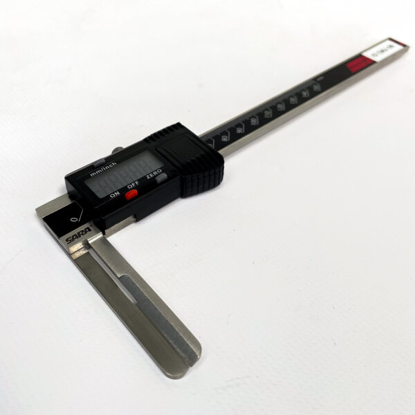 SARA 5007012030 Digital caliper 0-150mm with long, narrow measuring jaws