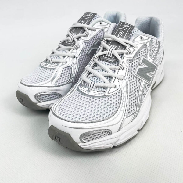 New Balance 740 Sneakers, EU 40.5, White/Silver Metallic, Mesh, U740WM2