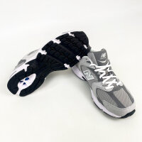 New Balance 530 Sneaker, EU 44, Gray/Silver, Mesh/Synthetic, MR530CK
