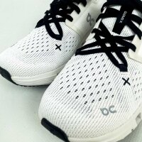 On Cloud X 4 Sneakers Womens Ivory/Black Polyester EU 39