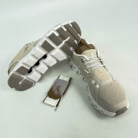 On Cloud 6 Sneakers EU 39 Pearl/White Synthetic