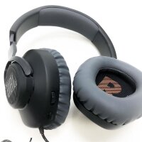 JBL Quantum 100 Over-ear gaming headset-Wired 3.5 mm jack-with removable boom microphone-compatible with many platforms-black