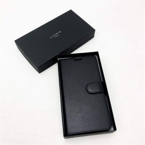 Lucrin Wallet Case for iPhone 11 Pro Max - black leather